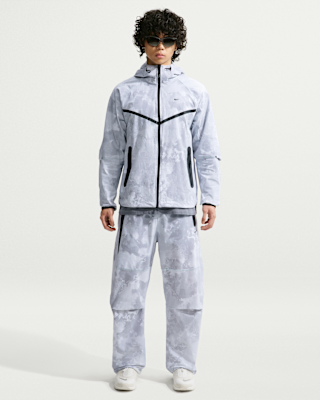 Reviews: Nike Tech Windrunner Men's Dri-FIT Woven Full-Zip Jacket